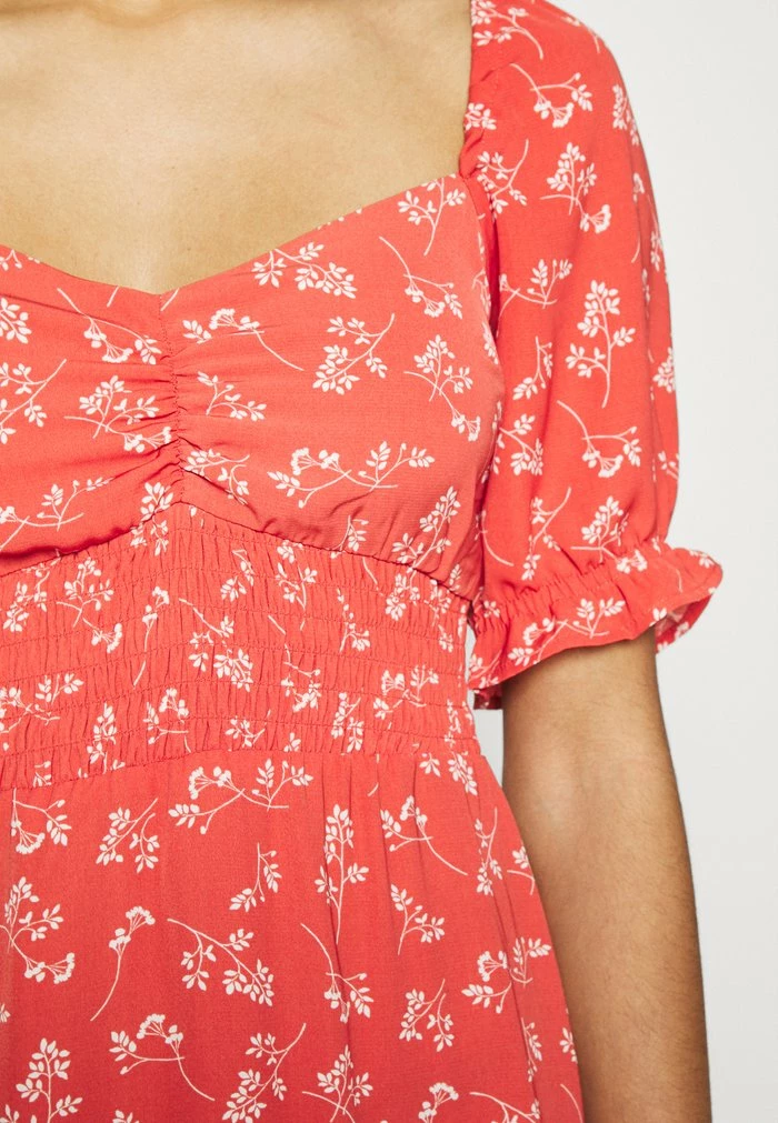 Abercrombie & Fitch SMOCKED WAIST PAMI SHORT DRESS - Day Dress - Red 7 Abercrombie & Fitch SMOCKED WAIST PAMI SHORT DRESS - Day Dress - Red - Image 7