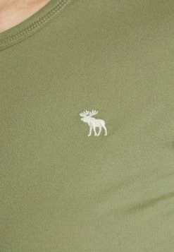 Abercrombie & Fitch CREW MULTI 3 PACK - Basic T-shirt - Oil Green/lobster Bisque/white 15 Abercrombie & Fitch CREW MULTI 3 PACK - Basic T-shirt - Oil Green/lobster Bisque/white -Abercrombie & Fitch Shop 039e5e503e9b44c3a46cd360234a199d