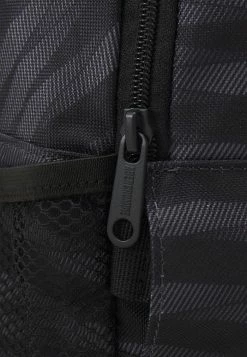 Abercrombie & Fitch BACKPACK UNISEX - Backpack - Black Dye Effect 10 Abercrombie & Fitch BACKPACK UNISEX - Backpack - Black Dye Effect -Abercrombie & Fitch Shop 09471df6125b48fc8197a57d87fd57ee