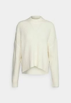 Abercrombie & Fitch CABLE WEDGE MOCK - Jumper - Cream 10 Abercrombie & Fitch CABLE WEDGE MOCK - Jumper - Cream -Abercrombie & Fitch Shop 0b4a32e37a15491f9fe4e3bc3202044a