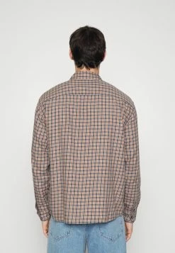 Abercrombie & Fitch LIGHTWEIGHT UNISEX - Button-down Blouse - Burgundy Check -Abercrombie & Fitch Shop 0f20a6e2e0b9458aa98e28908c7b81e0