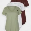 Abercrombie & Fitch 3PACK - Basic T-shirt - White/burg/green