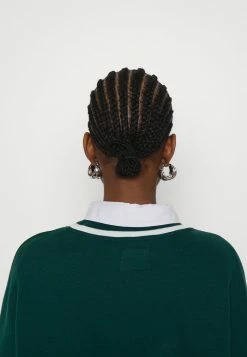 Abercrombie & Fitch SHARKBITE CREW WELLNESS - Sweatshirt - Ponderosa Pine 10 Abercrombie & Fitch SHARKBITE CREW WELLNESS - Sweatshirt - Ponderosa Pine -Abercrombie & Fitch Shop 15915f3cc5394510be3cd0cde6797924