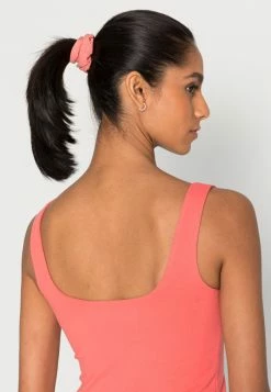 Abercrombie & Fitch SEAMLESS TANK - Top - Pink -Abercrombie & Fitch Shop 15aa2586b16142ffaadb301537971481