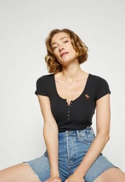 Abercrombie & Fitch ICON HENLEY 3 PACK - Basic T-shirt - Black/ White/doeskin -Abercrombie & Fitch Shop 16c62a438f894b9481ccfa938028e633