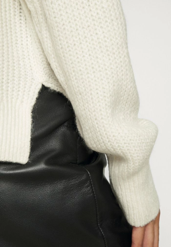 Abercrombie & Fitch CABLE WEDGE MOCK - Jumper - Cream 6 Abercrombie & Fitch CABLE WEDGE MOCK - Jumper - Cream - Image 6