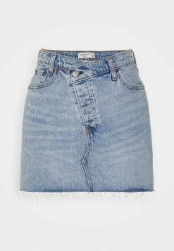 Abercrombie & Fitch WEBEX CURVE LOVE CROSSOVER - Mini Skirt - Medium Blue Wash