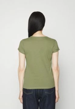 Abercrombie & Fitch CREW MULTI 3 PACK - Basic T-shirt - Oil Green/lobster Bisque/white 10 Abercrombie & Fitch CREW MULTI 3 PACK - Basic T-shirt - Oil Green/lobster Bisque/white -Abercrombie & Fitch Shop 1b223594dc514e41823ced5a0cace901