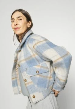 Abercrombie & Fitch Light Jacket - Light Blue -Abercrombie & Fitch Shop 1d7cb5cf49bf4707855ca859de20a349