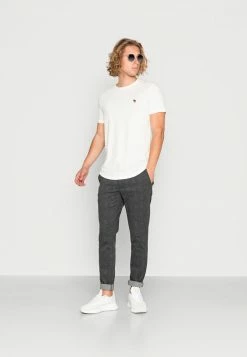 Abercrombie & Fitch ESSENTIAL 5 PACK - Basic T-shirt - White/tan/green/blue/black