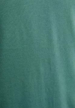 Abercrombie & Fitch PRINT MULTI 3er Pack - Print T-shirt - Black Green White -Abercrombie & Fitch Shop 22c22b83d4bd41628386dbb0538bf555