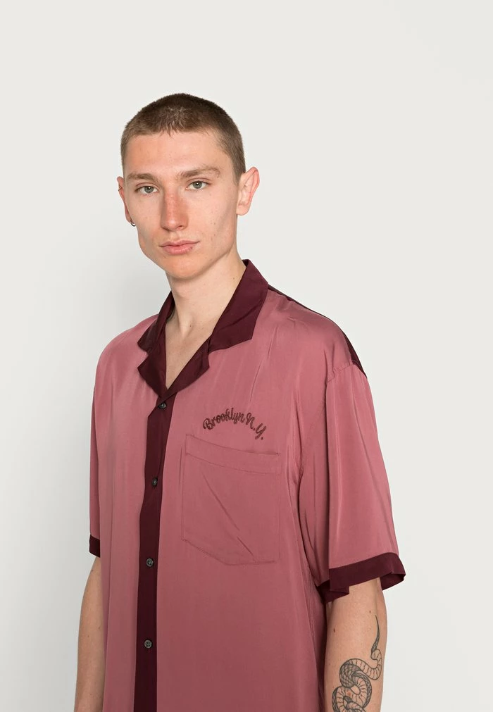 Abercrombie & Fitch BOWLING SHIRT - Shirt - Burgundy 5 Abercrombie & Fitch BOWLING SHIRT - Shirt - Burgundy - Image 5