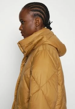 Abercrombie & Fitch Classic Coat - Light Tan -Abercrombie & Fitch Shop 2623cb7aa24c425cb9842e2a69a75bd2