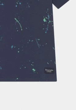 Abercrombie & Fitch OVERSIZED PATTERN TEE - Print T-shirt - Dark Blue 5 Abercrombie & Fitch OVERSIZED PATTERN TEE - Print T-shirt - Dark Blue -Abercrombie & Fitch Shop 27610e43cd4d435d8e26e9e3adee2c45