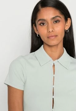 Abercrombie & Fitch Basic T-shirt - Grey -Abercrombie & Fitch Shop 285bd26bbc0247e59187bade1a995cc5