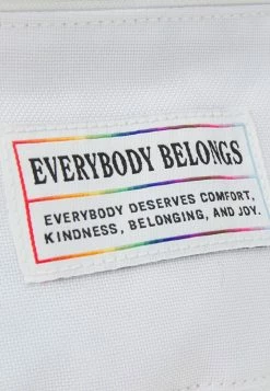 Abercrombie & Fitch PRIDE FANNY PACK - Bum Bag - White -Abercrombie & Fitch Shop 2d8aeb5a5bc74915bd0069c5e2b6bc14