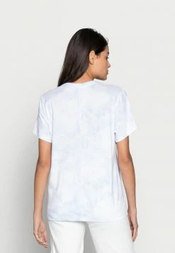 Abercrombie & Fitch RELAXED - Print T-shirt - Light Blue 7 Abercrombie & Fitch RELAXED - Print T-shirt - Light Blue -Abercrombie & Fitch Shop 2f511944e5494376a3542e7ff2410b58