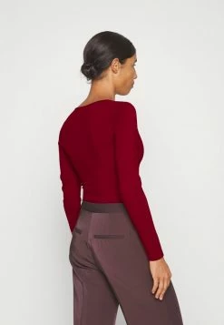 Abercrombie & Fitch PONTE SWEETHEART - Top - Red -Abercrombie & Fitch Shop 30fb787f61de4b718096464da29026ae