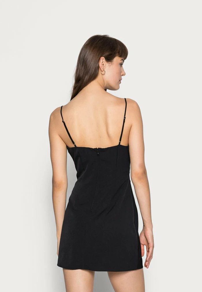 Abercrombie & Fitch DRAPED SLIP DRESS - Day Dress - Black Solid 3 Abercrombie & Fitch DRAPED SLIP DRESS - Day Dress - Black Solid - Image 3