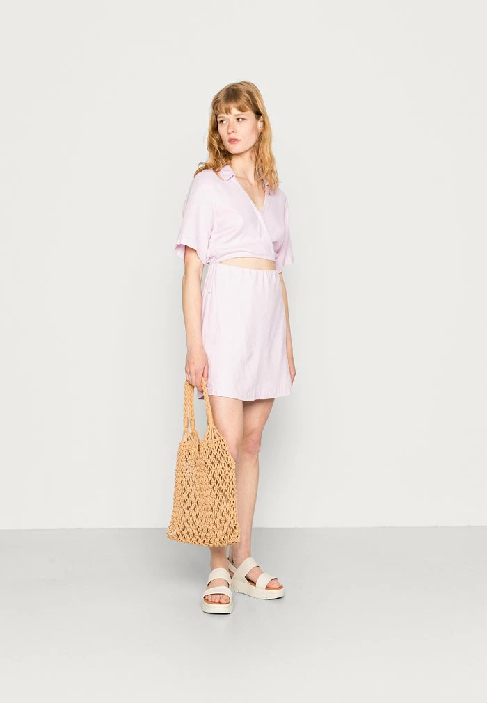 Abercrombie & Fitch WRAP FRONT FAUX SET - Day Dress - Pink Solid 2 Abercrombie & Fitch WRAP FRONT FAUX SET - Day Dress - Pink Solid - Image 2