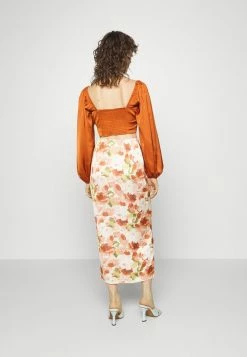 Abercrombie & Fitch CINCHED - Maxi Skirt - Hero -Abercrombie & Fitch Shop 3a958c308a5e432782265904ac34314e