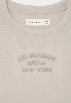 Abercrombie & Fitch TECH LOGO - Print T-shirt - Off White -Abercrombie & Fitch Shop 3c84a6dd721941b2b607bcdc5f116005