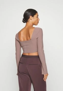 Abercrombie & Fitch Long Sleeved Top - Deep Taupe -Abercrombie & Fitch Shop 419e99c5a52a4dfcad7a7c03fcc8c10e