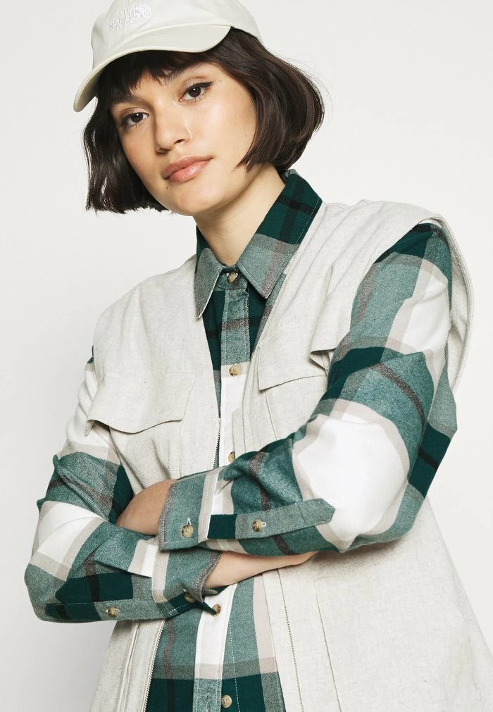 Abercrombie & Fitch LAYER OVERSHIRT - Button-down Blouse - Black Plaid 4 Abercrombie & Fitch LAYER OVERSHIRT - Button-down Blouse - Black Plaid - Image 4