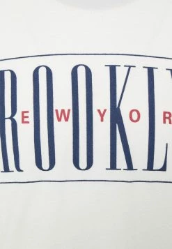 Abercrombie & Fitch Long Sleeved Top - White -Abercrombie & Fitch Shop 47c46025b8764124a2b49d3a93d1e8d7