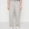 Abercrombie & Fitch LARGE SCALE STRAIGHT LEG - Tracksuit Bottoms - Dove