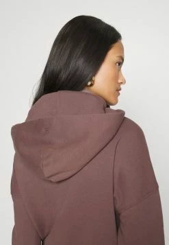 Abercrombie & Fitch LONG LIFE LOGO - Zip-up Sweatshirt - Deep Taupe -Abercrombie & Fitch Shop 483ca02bbd2c45379979f84dc78d13da