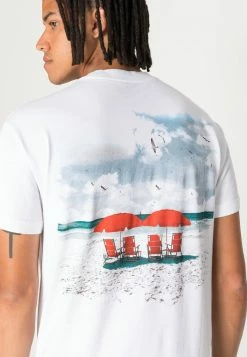 Abercrombie & Fitch Print T-shirt - White -Abercrombie & Fitch Shop 4b7ed2e8bc7644098fe3f2d803a0a6d4