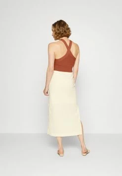 Abercrombie & Fitch OTTOMAN HALTER TANK - Top - Rustic Brown -Abercrombie & Fitch Shop 4ca3839135a14c54ace566be2f5e7b7c