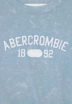 Abercrombie & Fitch KNOT FRONT TECH CORE PATTERN - Print T-shirt - Blue Ash -Abercrombie & Fitch Shop 4f0d376d5b27453f9ad97d0fe254cb08