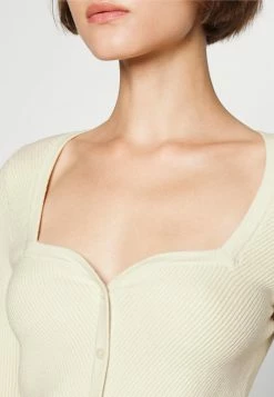 Abercrombie & Fitch CARDI - Cardigan - Birch 11 Abercrombie & Fitch CARDI - Cardigan - Birch -Abercrombie & Fitch Shop 4fd5b66ec85b4c0198e24722deb1b624