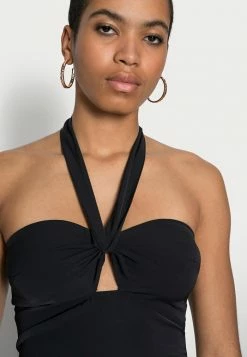 Abercrombie & Fitch CHASE BARE CUTOUT HALTER - Blouse - Black -Abercrombie & Fitch Shop 518da65eff7e40e5b4bd453788b7f04f