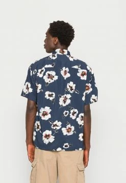 Abercrombie & Fitch SPRING BOXY - Shirt - Navy Large Scale Floral -Abercrombie & Fitch Shop 59d796cb595d4cba97712ab7ad7122b7