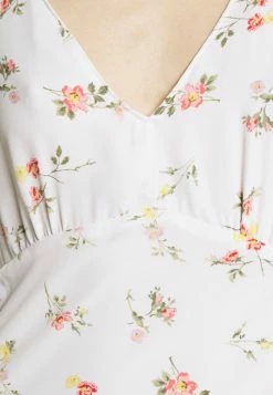 Abercrombie & Fitch VNECK MIDI SLIP DRESS - Day Dress - White -Abercrombie & Fitch Shop 5a04ff0f695a48aebbadb45f427759bf