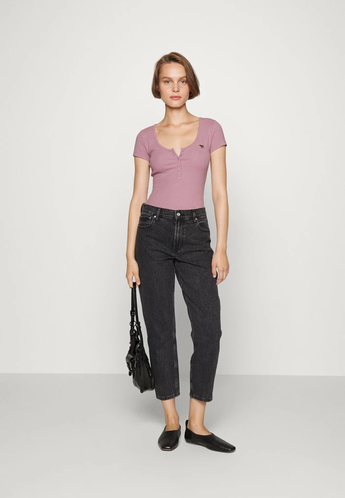 Abercrombie & Fitch ICON HENLEY FALL - Print T-shirt - Orchid Haze 2 Abercrombie & Fitch ICON HENLEY FALL - Print T-shirt - Orchid Haze - Image 2