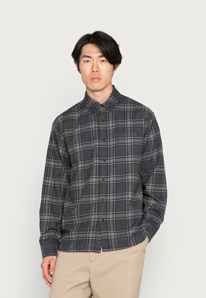 Abercrombie & Fitch RELAXED CORE - Shirt - Black Plaid 1 Abercrombie & Fitch RELAXED CORE - Shirt - Black Plaid