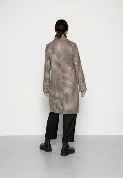 Abercrombie & Fitch DAD COAT - Classic Coat - Tan Houndstooth 7 Abercrombie & Fitch DAD COAT - Classic Coat - Tan Houndstooth -Abercrombie & Fitch Shop 5cc4efcd4abf451797418b4b12330a54