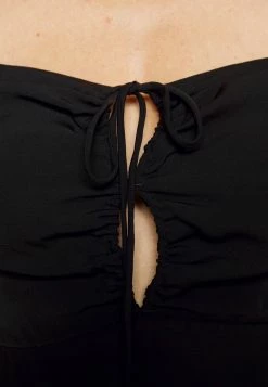 Abercrombie & Fitch DOUBLE KEYHOLE DRESS - Day Dress - Black Solid -Abercrombie & Fitch Shop 5d538d006ec148e0a302a9c1e0b127a7