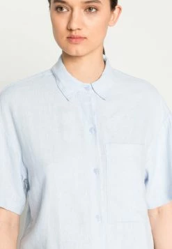 Abercrombie & Fitch OVERSIZED RESORT - Blouse - Blue Heather -Abercrombie & Fitch Shop 5d5f612d21af4527a0774aee1071720d