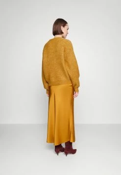 Abercrombie & Fitch SLINKY BIAS MAXI - Maxi Skirt - Gold-coloured -Abercrombie & Fitch Shop 6197d10a79494d0c8e07c792ab24db71