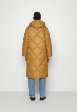 Abercrombie & Fitch Classic Coat - Light Tan -Abercrombie & Fitch Shop 6260522cd0ee41f980b7d39f3c8d4be3