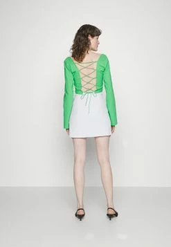 Abercrombie & Fitch TIE-WAIST STRAPPY - Mini Skirt - White 8 Abercrombie & Fitch TIE-WAIST STRAPPY - Mini Skirt - White -Abercrombie & Fitch Shop 63d6b6da9b644fa5ba6b3f0062f4b3d4