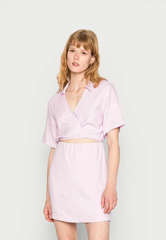 Abercrombie & Fitch WRAP FRONT FAUX SET - Day Dress - Pink Solid 1 Abercrombie & Fitch WRAP FRONT FAUX SET - Day Dress - Pink Solid