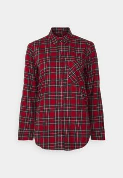 Abercrombie & Fitch HOLIDAY - Button-down Blouse - Red Hero -Abercrombie & Fitch Shop 6702026f8a934f0bb194f9e3011782d6