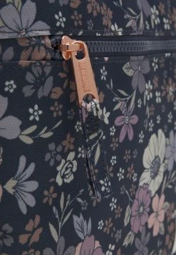 Abercrombie & Fitch LUNCHBOX UNISEX - Other Accessories - Black -Abercrombie & Fitch Shop 673480af59d5477c93ceee9e5d808020