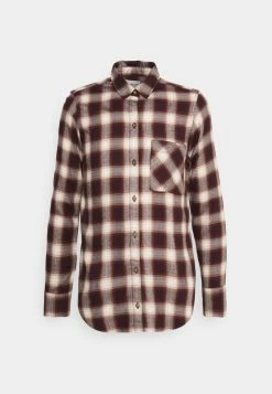Abercrombie & Fitch HOLIDAY - Button-down Blouse - Red -Abercrombie & Fitch Shop 69557cf1984f4c968216c634ea2a1b2b